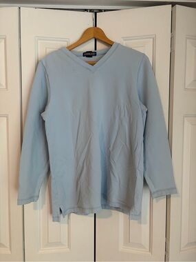Lands' End Light Blue Long Sleeve V-Neck Tee